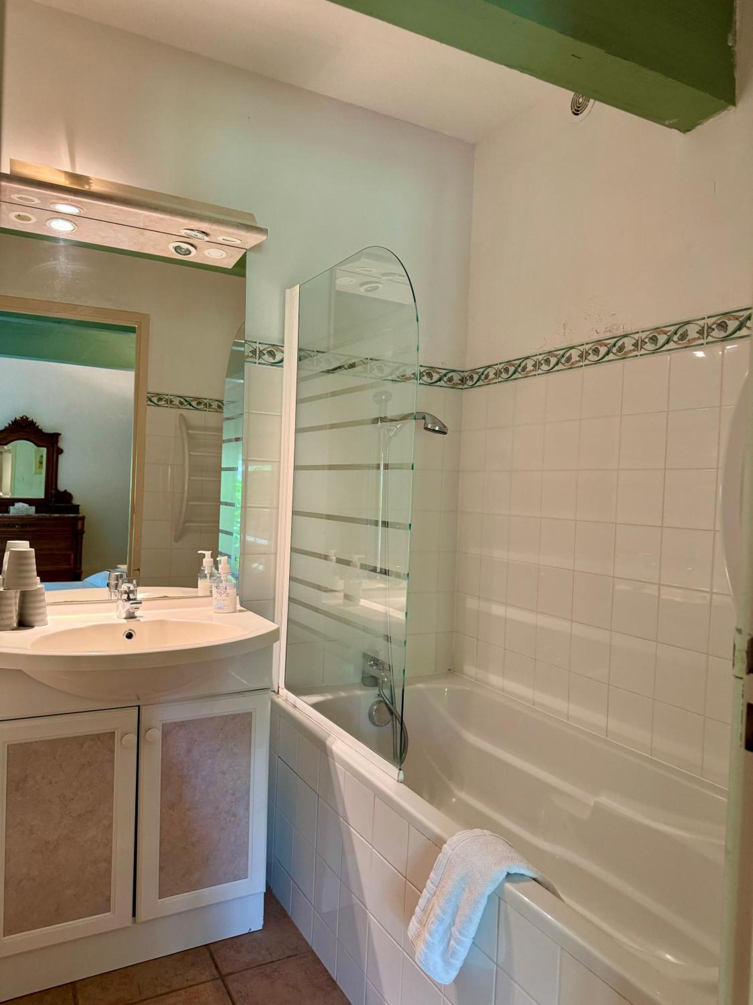 Mas Du Grand Peloux Hotell Port-Saint-Louis-du-Rhône Eksteriør bilde