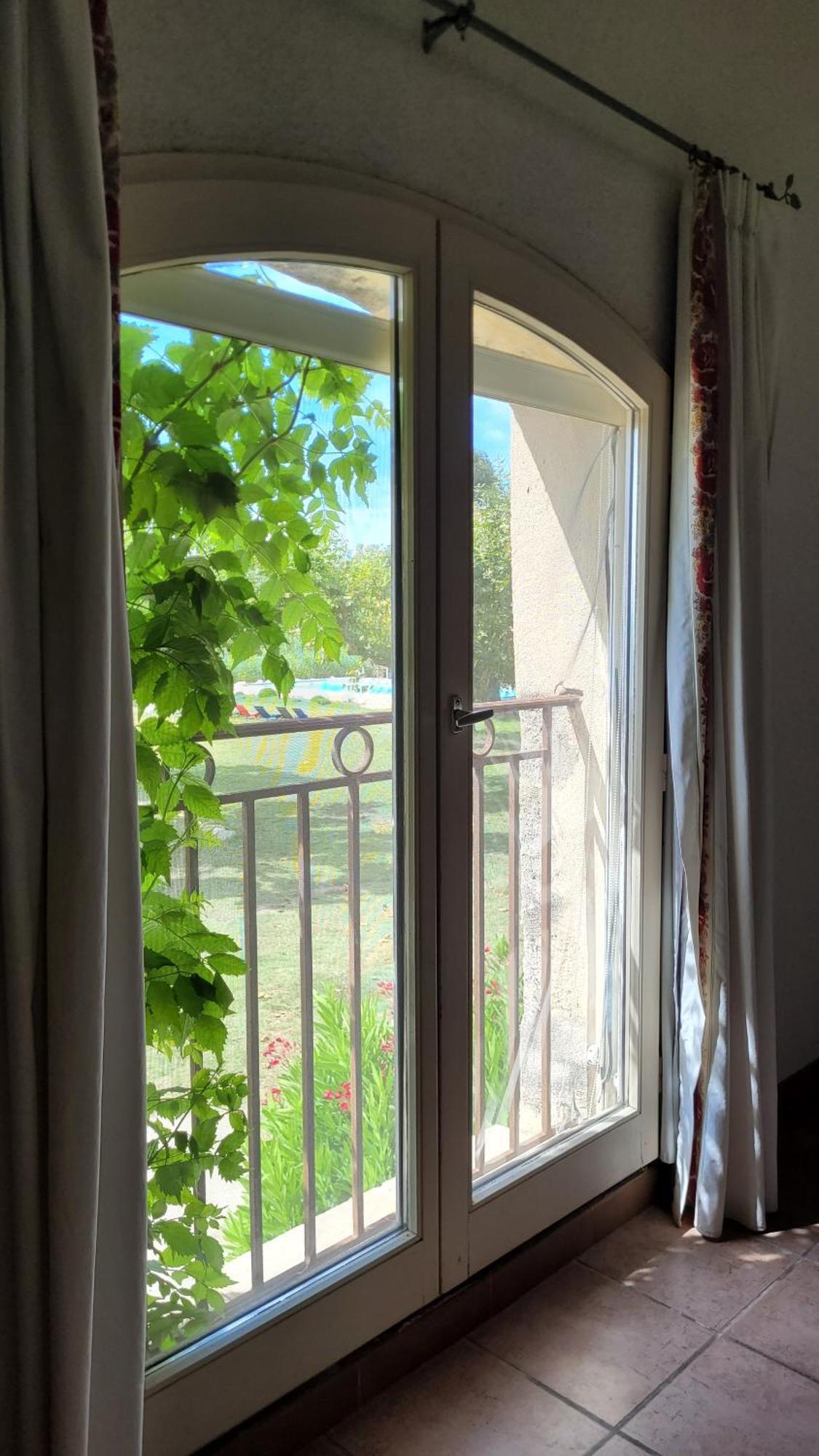 Mas Du Grand Peloux Hotell Port-Saint-Louis-du-Rhône Eksteriør bilde